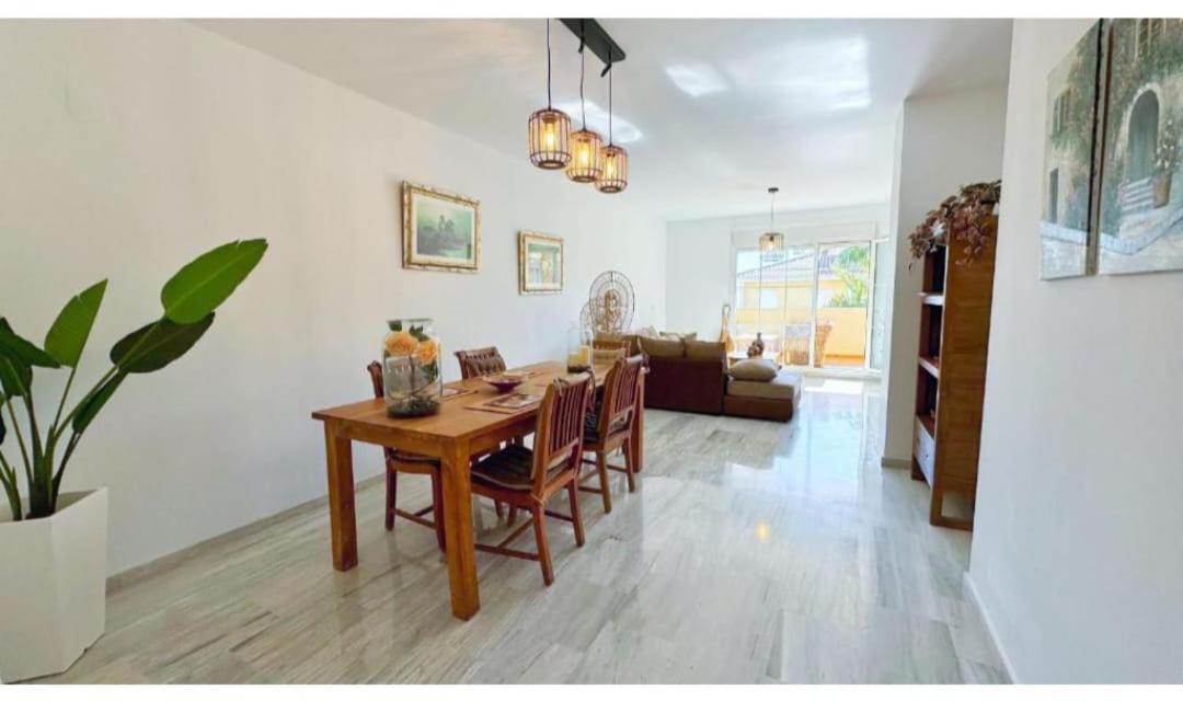 Apartamento Mimosas Golf Iv *